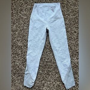 🔥NWT Lululemon Wunder Under HR 28” Luxtreme Sz 4